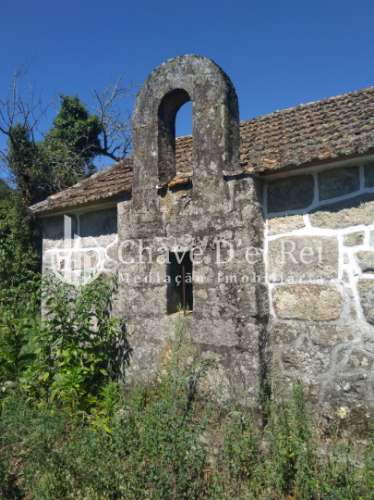 Moradia para Restaurar T5 Venda em Santos Evos,Viseu