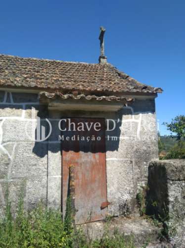 Moradia para Restaurar T5 Venda em Santos Evos,Viseu
