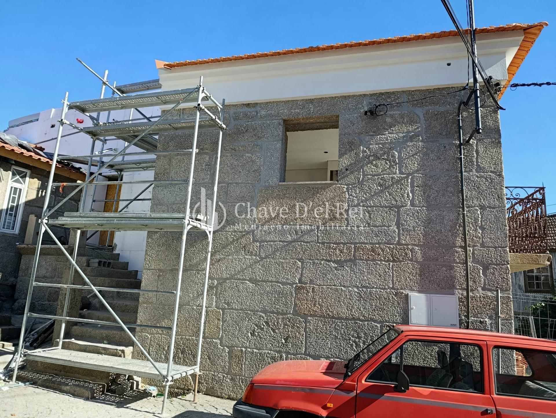 Moradia Geminada T3 Venda em São João de Lourosa,Viseu