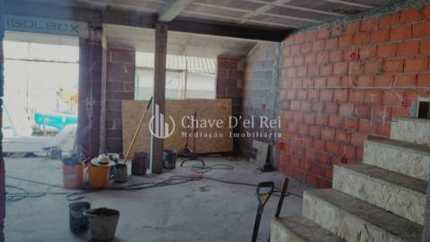 Moradia Geminada T3+2 Venda em São João de Lourosa,Viseu