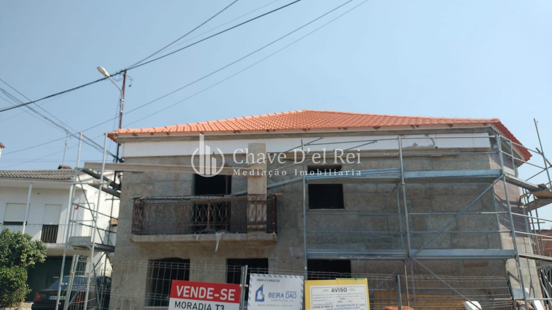 Moradia Geminada T3+2 Venda em São João de Lourosa,Viseu