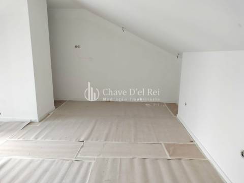 Apartamento T2+2 DUPLEX Venda em Repeses e São Salvador,Viseu