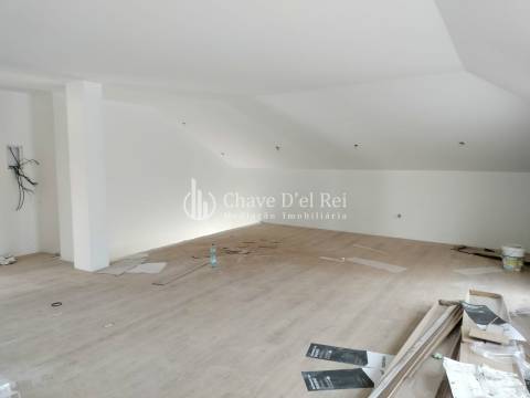 Apartamento T2+2 DUPLEX Venda em Repeses e São Salvador,Viseu