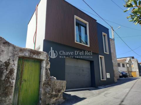 Moradia em Banda T3 Venda em Boa Aldeia, Farminhão e Torredeita,Viseu