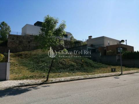 Lote de Terreno  Venda em Mundão,Viseu