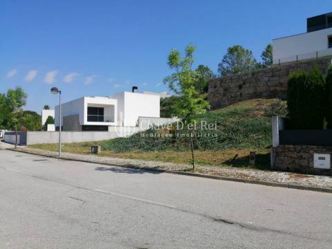 Lote de Terreno  Venda em Mundão,Viseu
