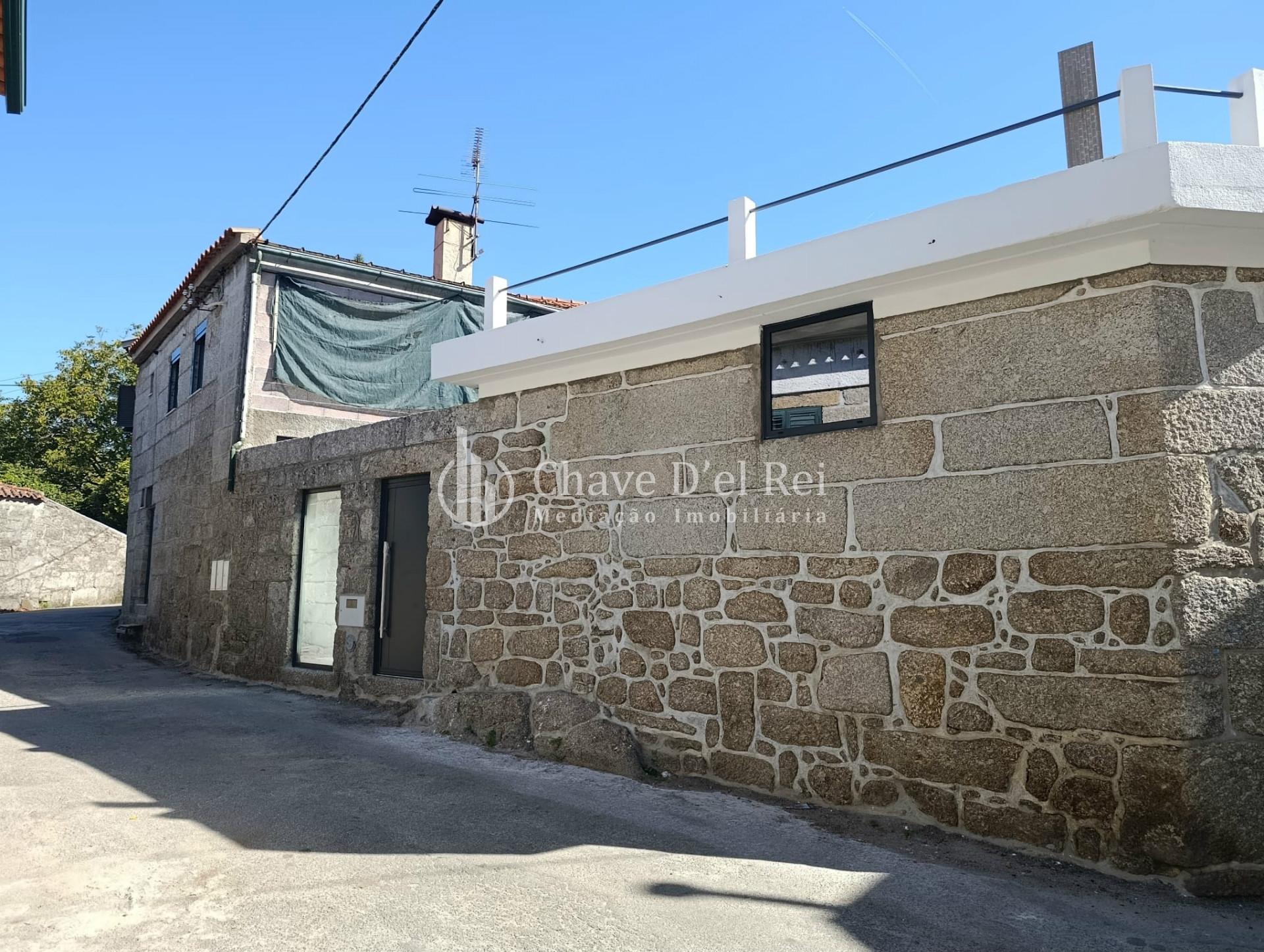 Moradia em Banda T3 Venda em Faíl e Vila Chã de Sá,Viseu