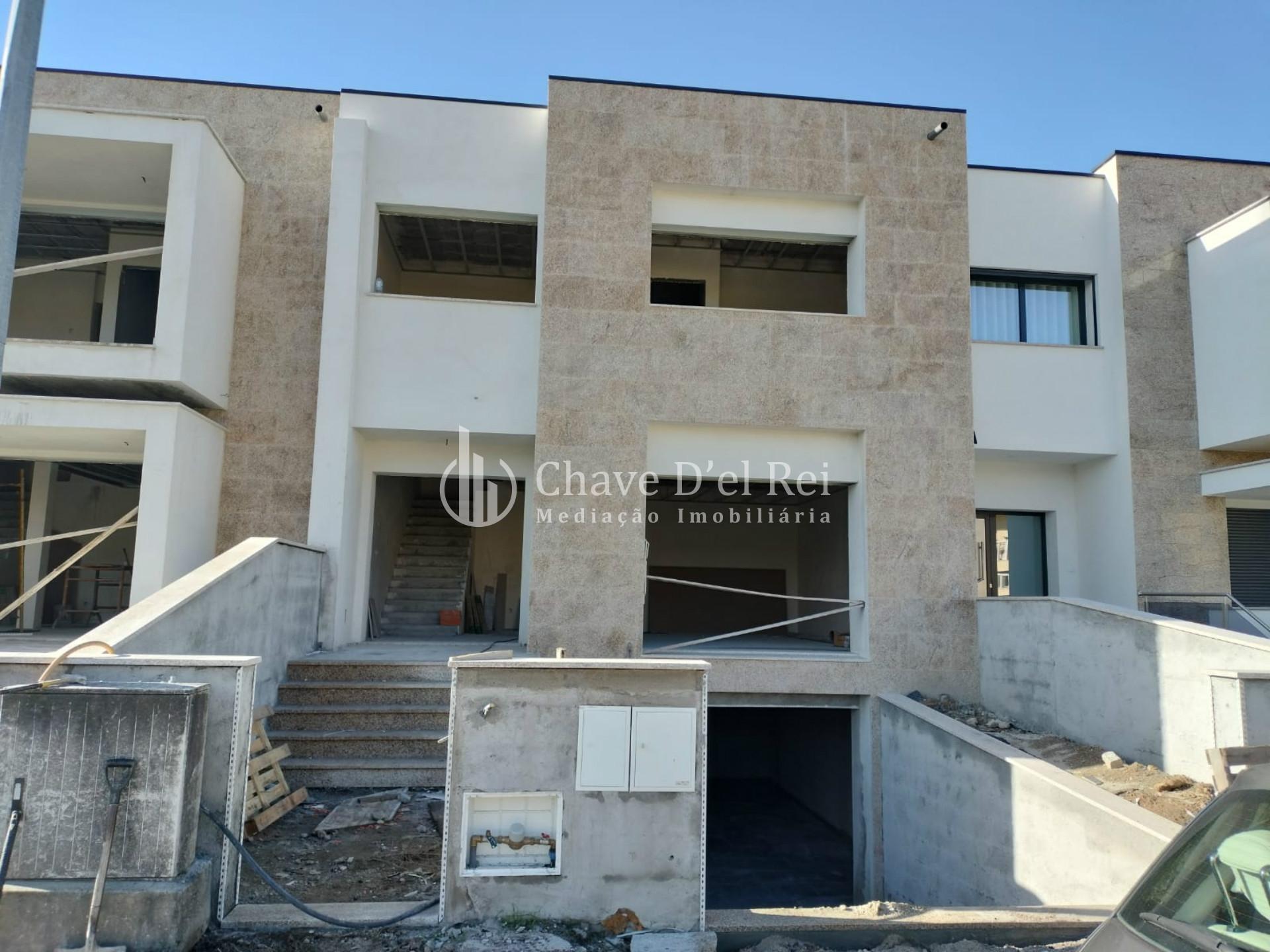 Moradia em Banda T3 Venda em Campo,Viseu