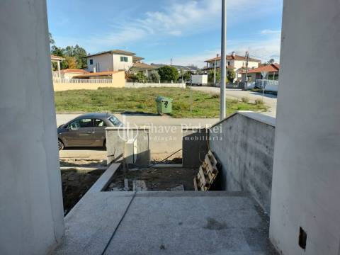 Moradia em Banda T3 Venda em Campo,Viseu