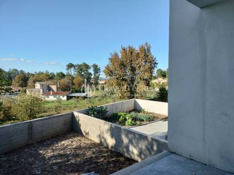 Moradia em Banda T3 Venda em Campo,Viseu