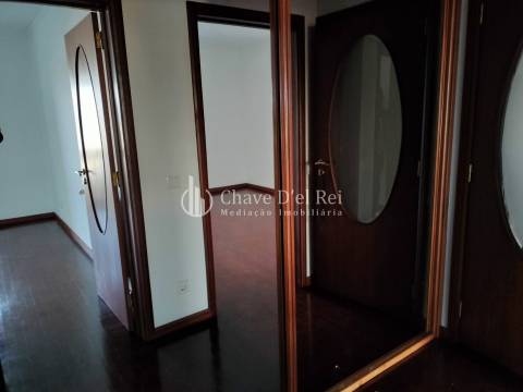 Apartamento T2 Venda em Repeses e São Salvador,Viseu