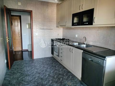 Apartamento T2 Venda em Repeses e São Salvador,Viseu