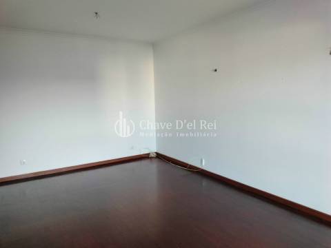 Apartamento T2 Venda em Repeses e São Salvador,Viseu