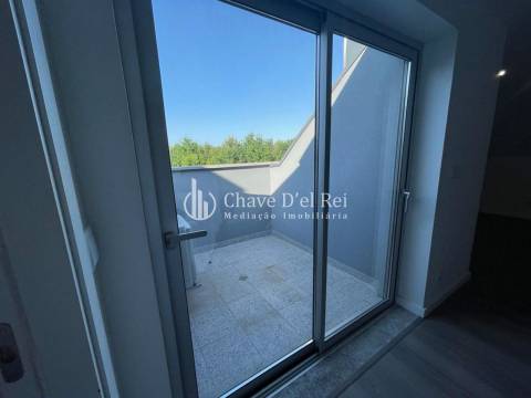 Apartamento T1+1 DUPLEX Arrendamento em Viseu,Viseu