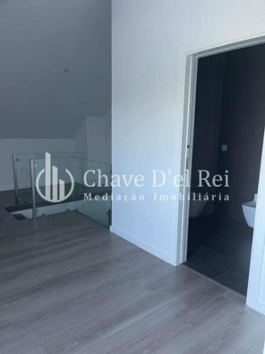 Apartamento T1+1 DUPLEX Arrendamento em Viseu,Viseu