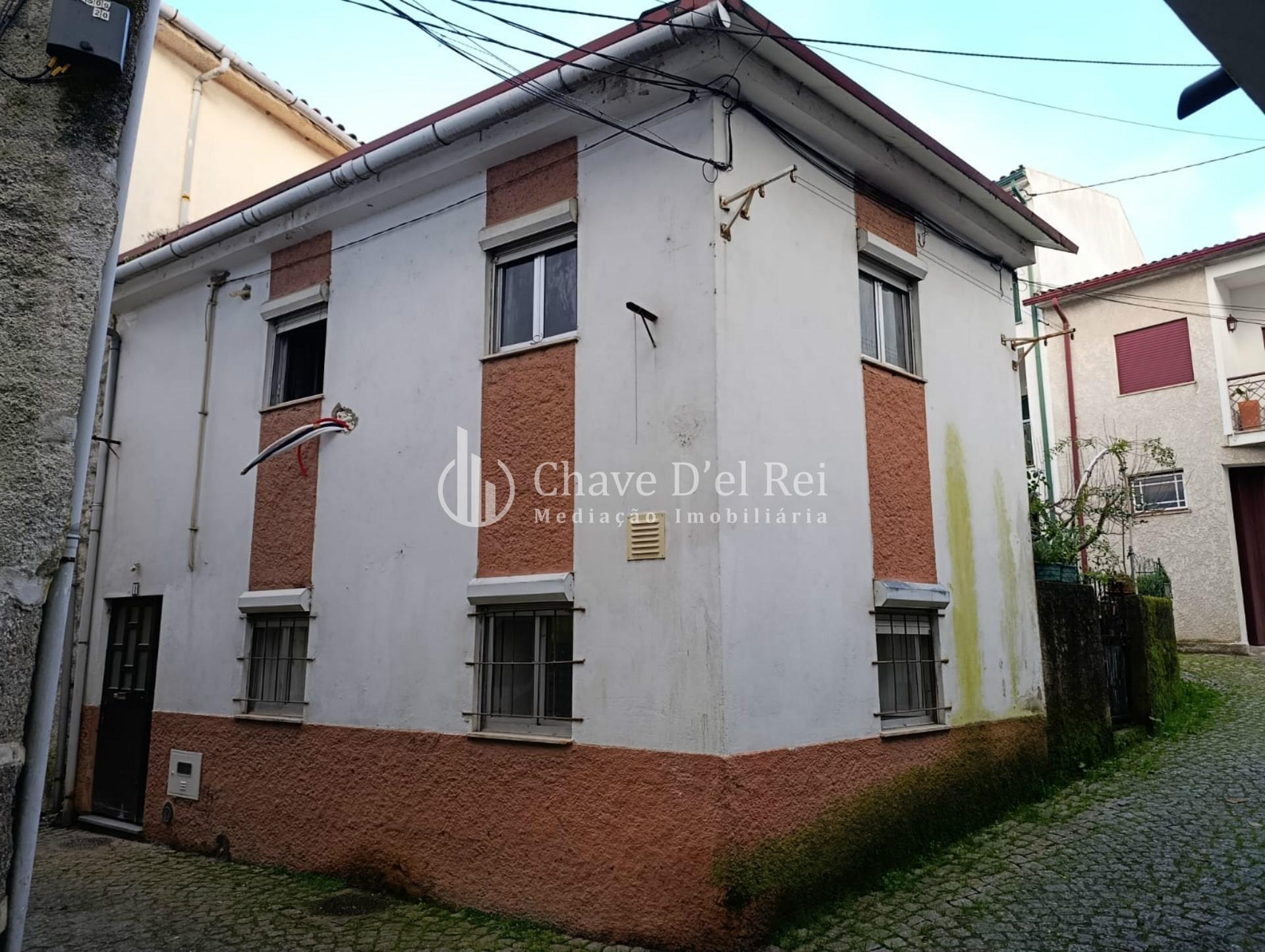 Andar Moradia T1 Venda em Repeses e São Salvador,Viseu