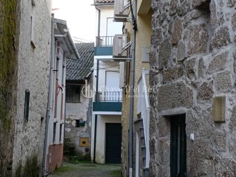 Andar Moradia T1 Venda em Repeses e São Salvador,Viseu