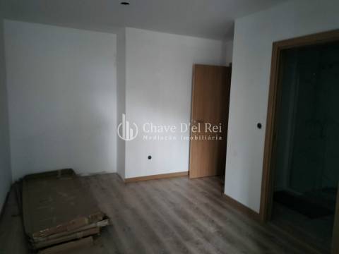 Apartamento T3 Venda em Cavernães,Viseu