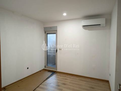 Apartamento T3 Venda em Cavernães,Viseu