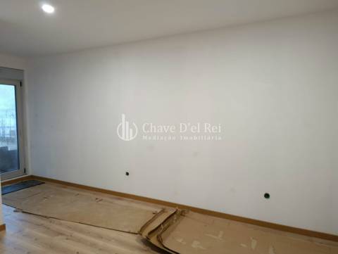 Apartamento T3 Venda em Cavernães,Viseu