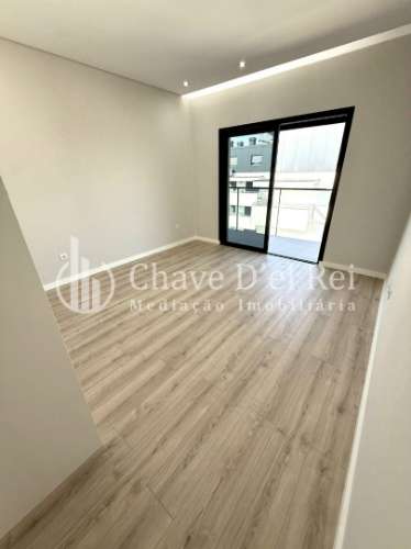 Apartamento T4 Venda em Repeses e São Salvador,Viseu