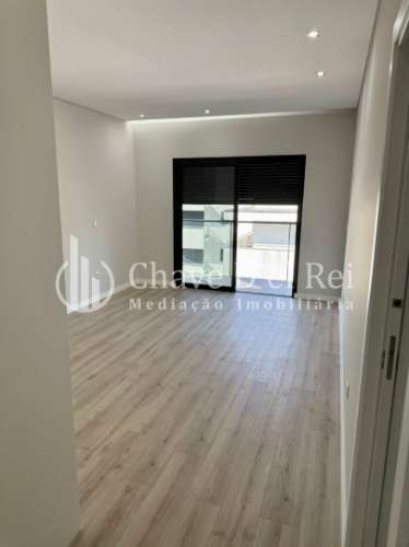 Apartamento T4 Venda em Repeses e São Salvador,Viseu