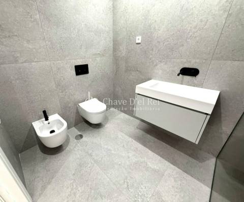 Apartamento T4 Venda em Repeses e São Salvador,Viseu