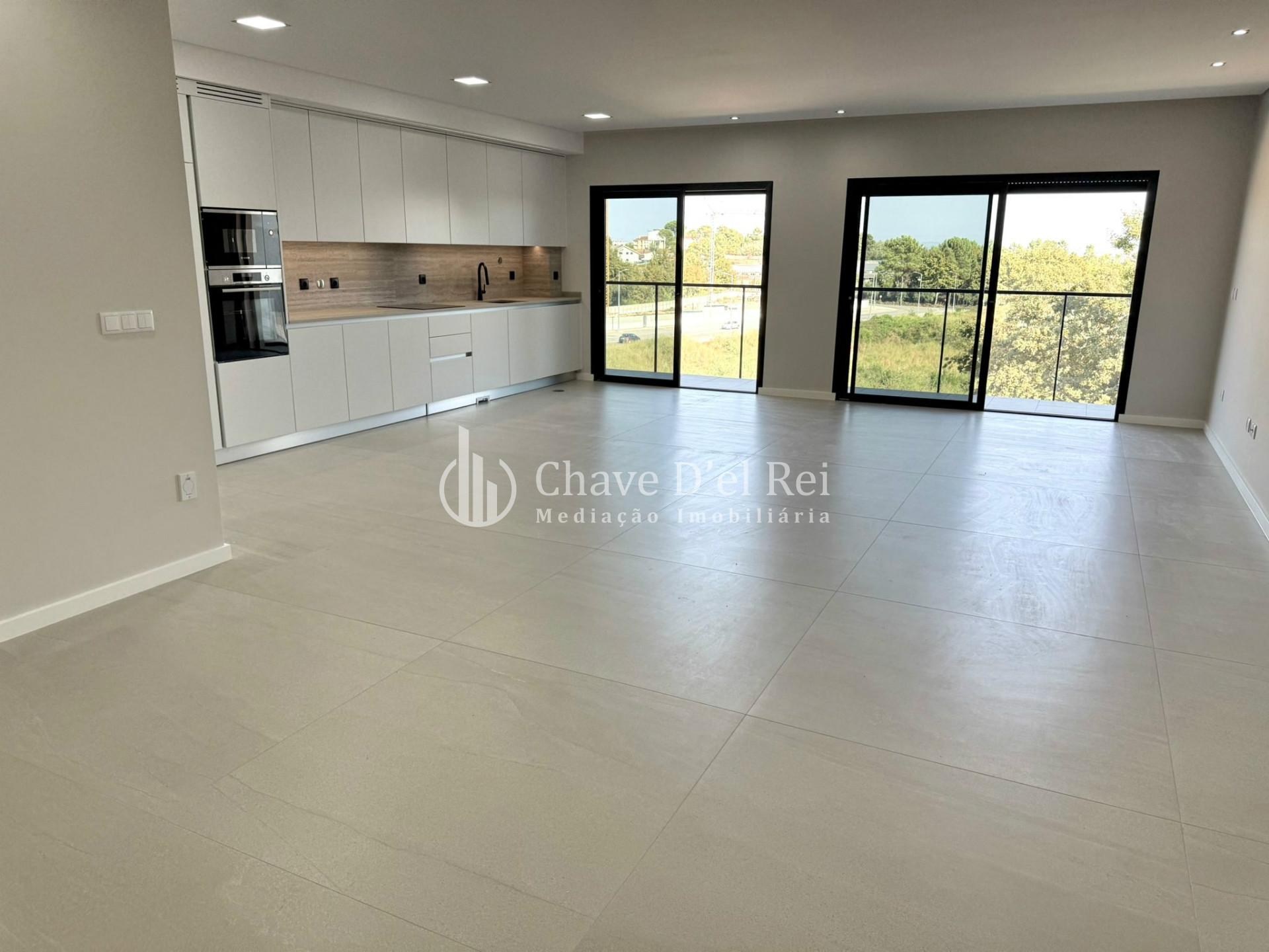 Apartamento T4 Venda em Repeses e São Salvador,Viseu