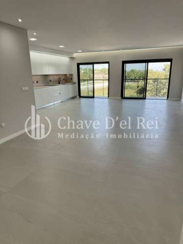 Apartamento T4 Venda em Repeses e São Salvador,Viseu