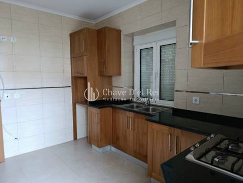 Apartamento T3+1 Arrendamento em Viseu,Viseu