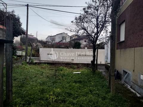 Moradia Isolada T3 Venda em Campo,Viseu