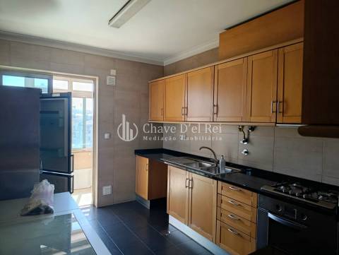 Apartamento T3 Venda em Viseu,Viseu