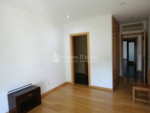 Apartamento T3 Venda em Viseu,Viseu