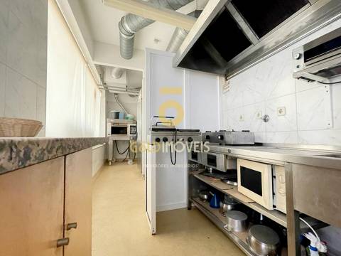 Loja  Venda em Alpendorada, Várzea e Torrão,Marco de Canaveses