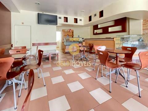 Loja  Venda em Alpendorada, Várzea e Torrão,Marco de Canaveses