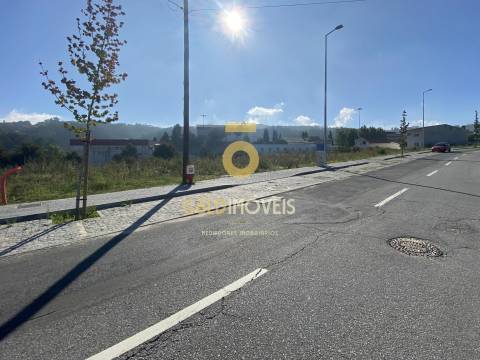 Lote de Terreno  Venda em Rebordosa,Paredes