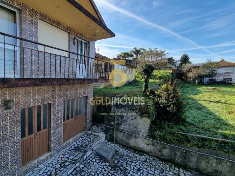 Moradia Isolada T5 Venda em Milheirós de Poiares,Santa Maria da Feira