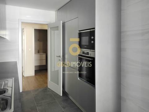 Apartamento T3 Venda em Cedofeita, Santo Ildefonso, Sé, Miragaia, São Nicolau e Vitória,Porto
