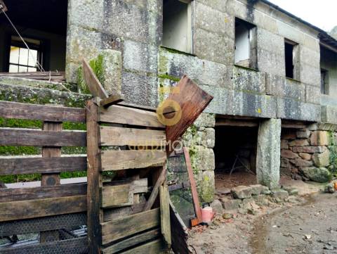 Moradia para Restaurar