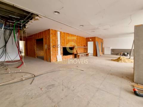 Loja  Venda em Santa Maria da Feira, Travanca, Sanfins e Espargo,Santa Maria da Feira