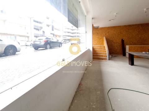 Loja  Venda em Santa Maria da Feira, Travanca, Sanfins e Espargo,Santa Maria da Feira