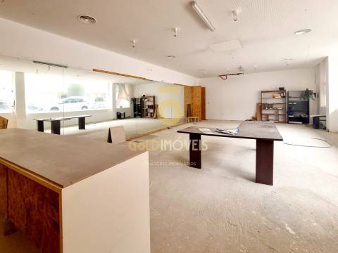 Loja  Venda em Santa Maria da Feira, Travanca, Sanfins e Espargo,Santa Maria da Feira