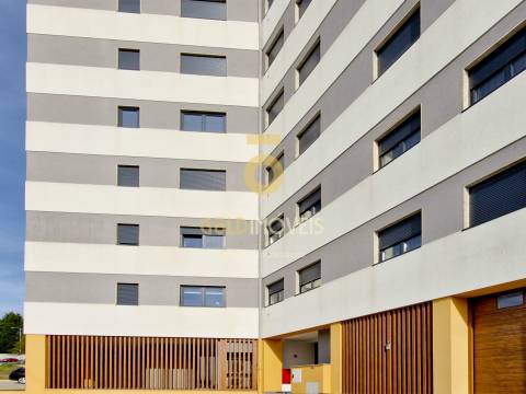 Apartamento T2+1 Venda em Oliveira de Azeméis, Santiago de Riba-Ul, Ul, Macinhata da Seixa e Madail,Oliveira de Azeméis