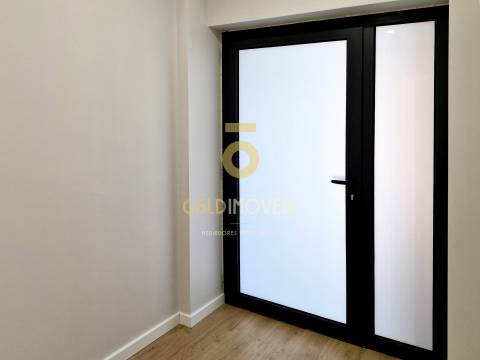 Apartamento T2+1 Venda em Oliveira de Azeméis, Santiago de Riba-Ul, Ul, Macinhata da Seixa e Madail,Oliveira de Azeméis