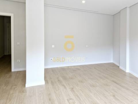 Apartamento T2+1 Venda em Oliveira de Azeméis, Santiago de Riba-Ul, Ul, Macinhata da Seixa e Madail,Oliveira de Azeméis