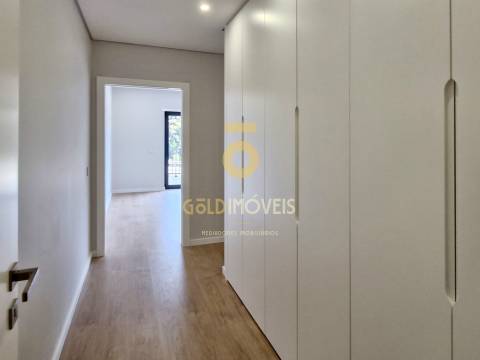 Apartamento T2+1 Venda em Oliveira de Azeméis, Santiago de Riba-Ul, Ul, Macinhata da Seixa e Madail,Oliveira de Azeméis