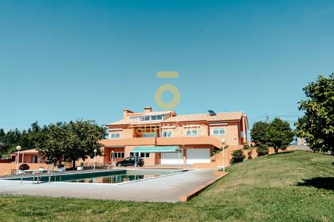 Quinta T4 Venda em Nogueira do Cravo e Pindelo,Oliveira de Azeméis