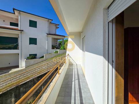 Apartamento T3 Venda em Campelo e Ovil,Baião