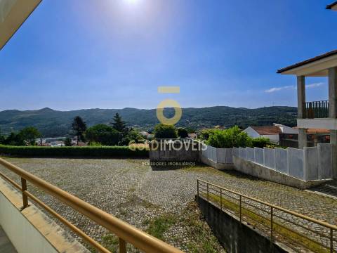 Apartamento T3 Venda em Campelo e Ovil,Baião