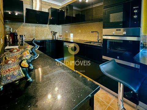 Moradia T4 Venda em Fornos,Castelo de Paiva